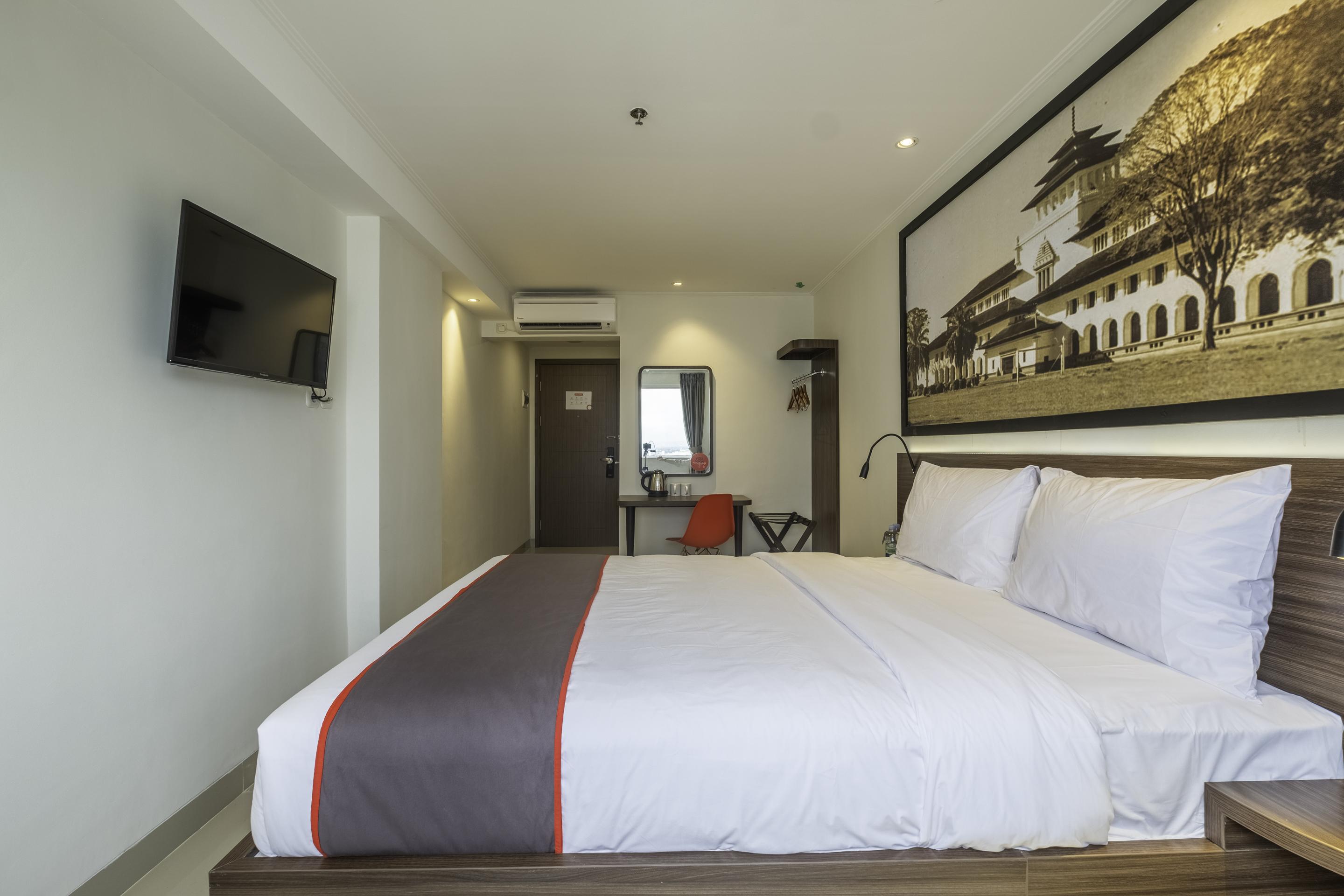 Super Oyo Collection O Hotel Pasar Baru Heritage Bandung Extérieur photo